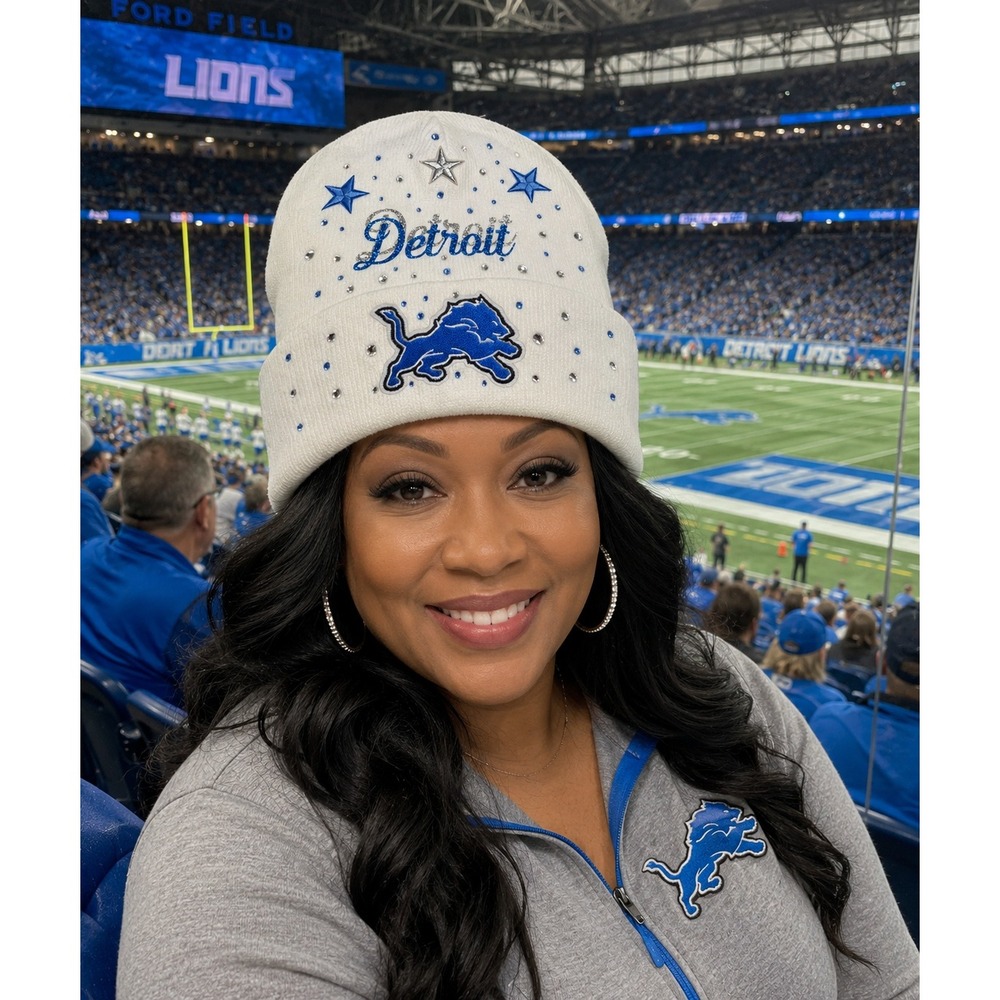 Detroit Lions Rhinestone Beanie White Knit Hat Bling Detroit Script Stars NFL